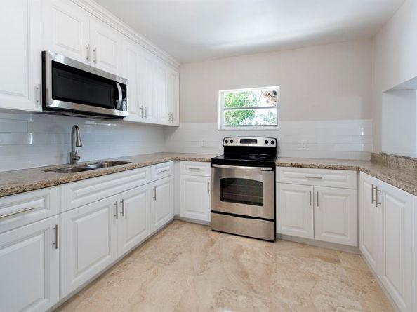 1031 SW 6th Way, Deerfield Beach FL 33441