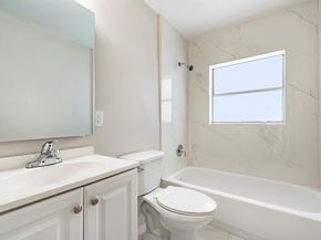 1031 SW 6th Way, Deerfield Beach FL 33441