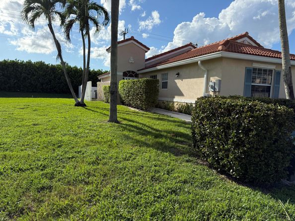 7565 Edisto Drive, Lake Worth FL 33467