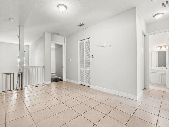 2406 Venetian Way, Boynton Beach FL 33426