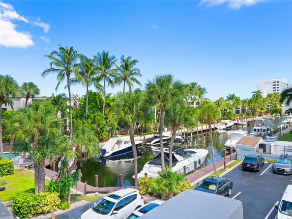 4800 Bayview Dr 306, Fort Lauderdale FL 33308