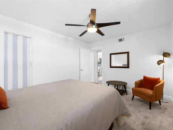 4800 Bayview Dr 306, Fort Lauderdale FL 33308
