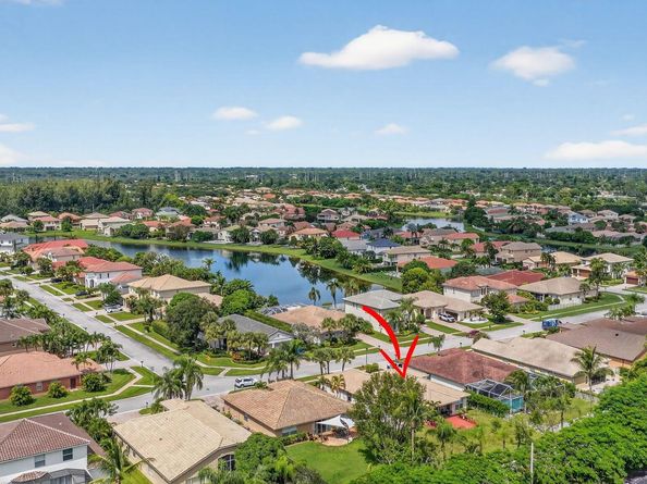 118 Bella Vista Way, Royal Palm Beach FL 33411
