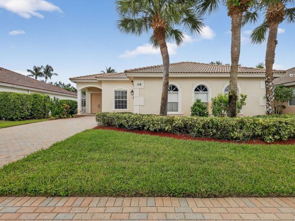 118 Bella Vista Way, Royal Palm Beach FL 33411