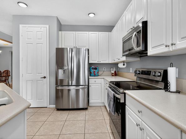 118 Bella Vista Way, Royal Palm Beach FL 33411