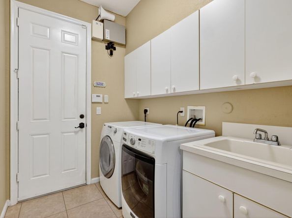 118 Bella Vista Way, Royal Palm Beach FL 33411