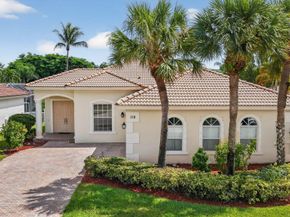 118 Bella Vista Way, Royal Palm Beach FL 33411