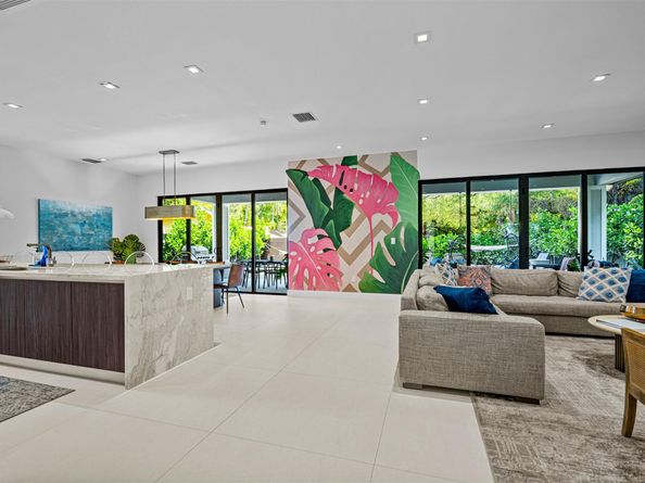 620 SW 12th Ave, Fort Lauderdale FL 33312