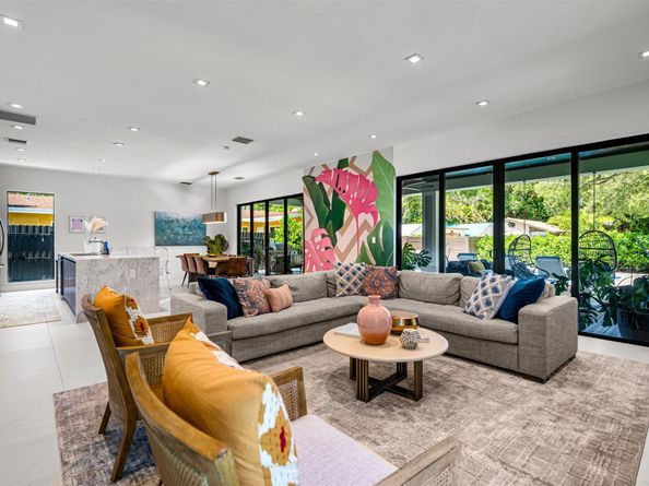 620 SW 12th Ave, Fort Lauderdale FL 33312