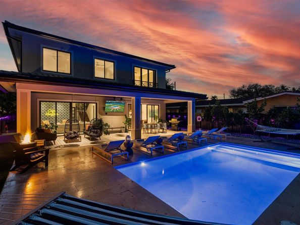 620 SW 12th Ave, Fort Lauderdale FL 33312