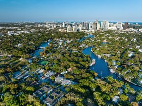 620 SW 12th Ave, Fort Lauderdale FL 33312