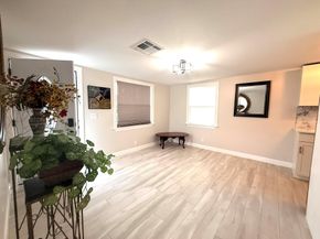 1093 Highview Road, Lantana FL 33462