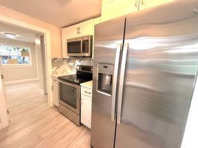 1093 Highview Road, Lantana FL 33462