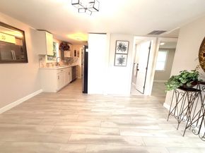 1093 Highview Road, Lantana FL 33462