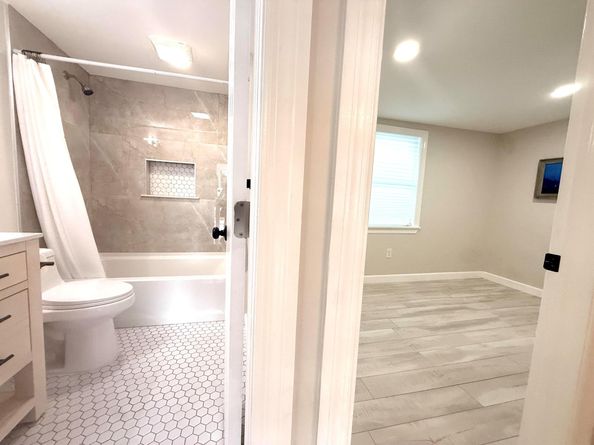 1093 Highview Road, Lantana FL 33462