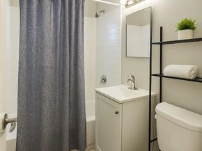 741 NW 10th Ter, Fort Lauderdale FL 33311