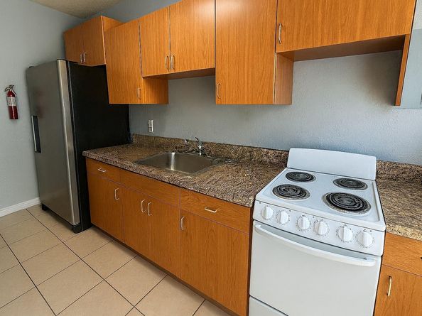 741 NW 10th Ter, Fort Lauderdale FL 33311