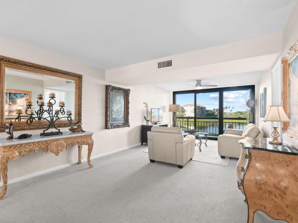 501 S Seas Drive 206, Jupiter FL 33477