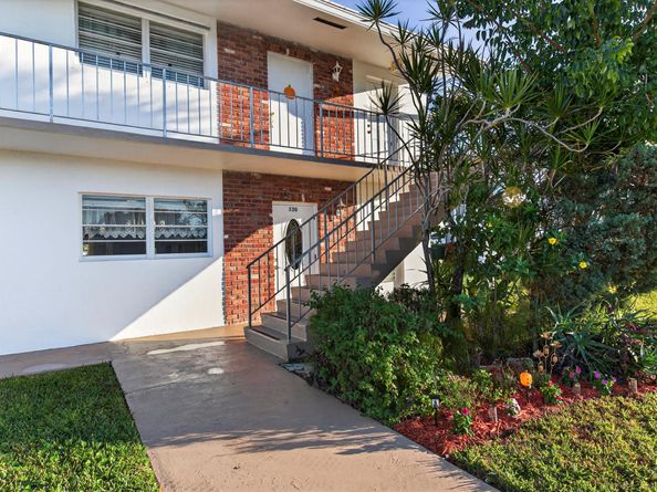 2800 W Golf Boulevard 130, Pompano Beach FL 33064