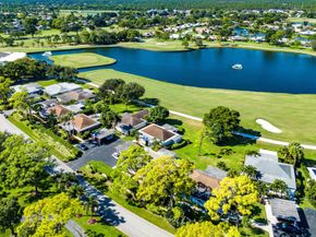13731 Eastpointe Way, Palm Beach Gardens FL 33418