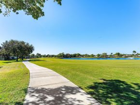 13731 Eastpointe Way, Palm Beach Gardens FL 33418