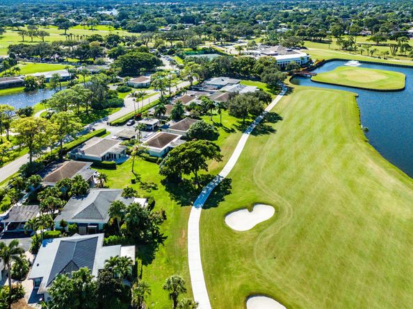 13731 Eastpointe Way, Palm Beach Gardens FL 33418