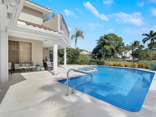 204 Chinook Lane, Jupiter FL 33458