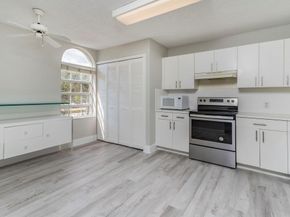 2381 NE 14th Street Cswy 206, Pompano Beach FL 33062