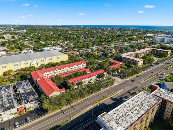 2381 NE 14th Street Cswy 206, Pompano Beach FL 33062