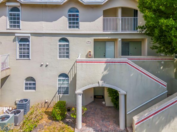 2381 NE 14th Street Cswy 206, Pompano Beach FL 33062