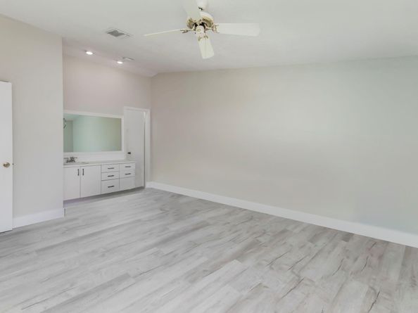 2381 NE 14th Street Cswy 206, Pompano Beach FL 33062