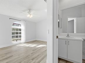 2381 NE 14th Street Cswy 206, Pompano Beach FL 33062