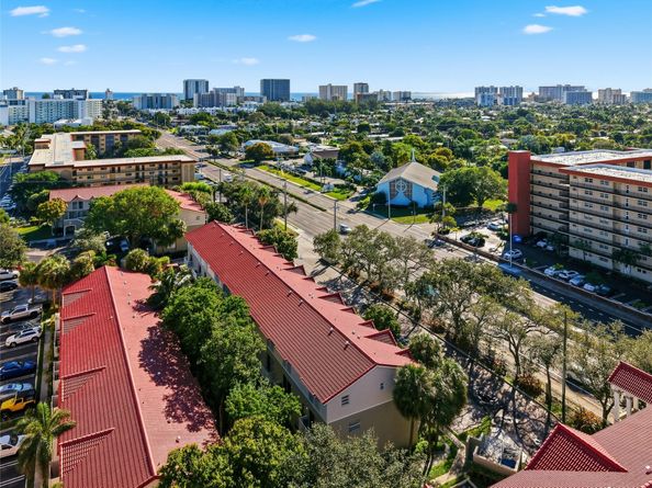 2381 NE 14th Street Cswy 206, Pompano Beach FL 33062