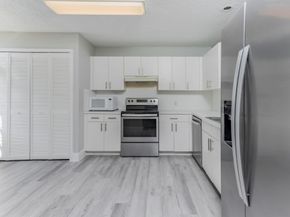 2381 NE 14th Street Cswy 206, Pompano Beach FL 33062