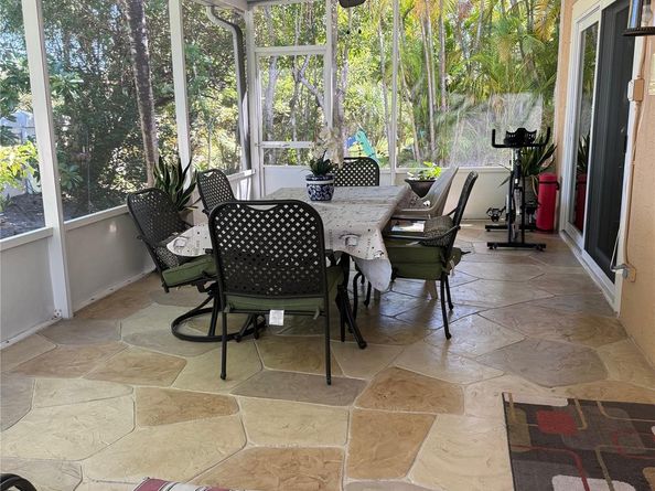 10351 NW 7th St, Coral Springs FL 33071