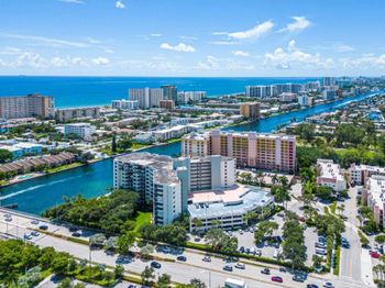 2900 NE 14th Street Cswy