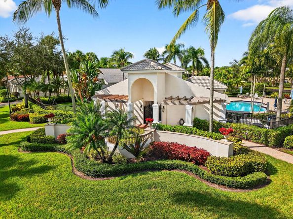 3884 Netherlee Way, Lake Worth FL 33449