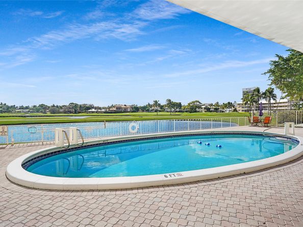 2500 NE 48th LN 608, Fort Lauderdale FL 33308