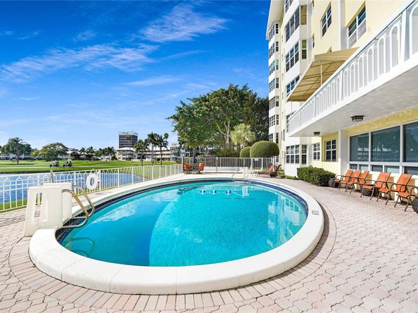 2500 NE 48th LN 608, Fort Lauderdale FL 33308