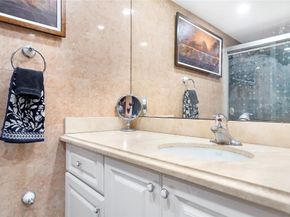 2500 NE 48th LN 608, Fort Lauderdale FL 33308