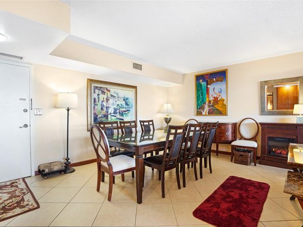 2500 NE 48th LN 608, Fort Lauderdale FL 33308