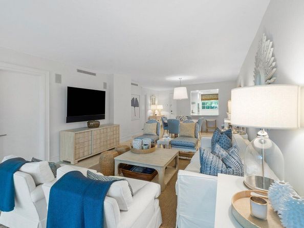 127 Peruvian Avenue 101, Palm Beach FL 33480