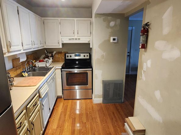 180 Lake Dora Drive, West Palm Beach FL 33411