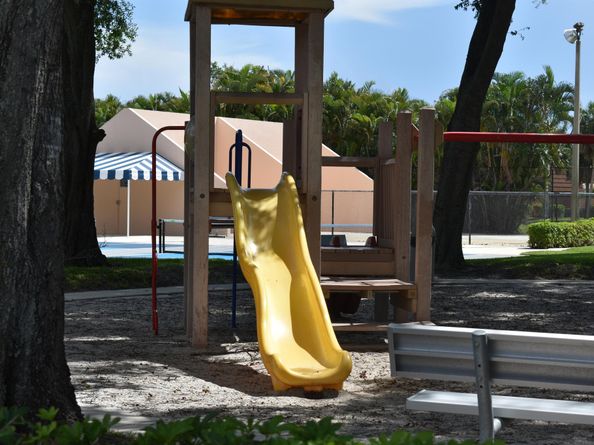 2905 29th Way, West Palm Beach FL 33407