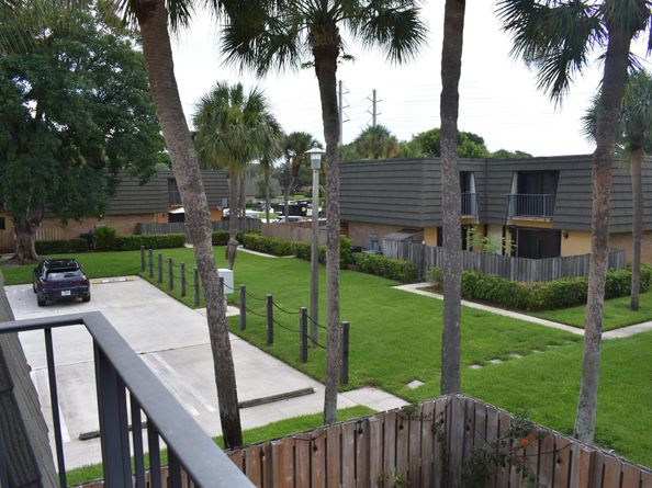 2905 29th Way, West Palm Beach FL 33407