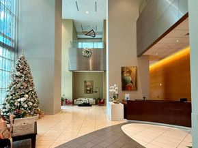 300 S Biscayne Boulevard T2209, Miami FL 33131