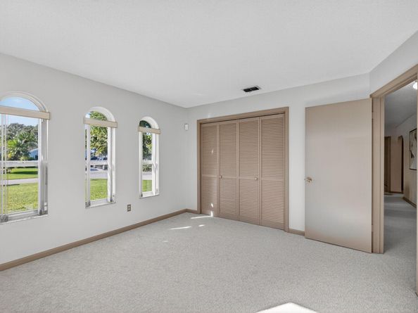 142 W Palmetto Road, Lake Worth FL 33467