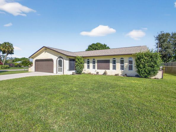 142 W Palmetto Road, Lake Worth FL 33467