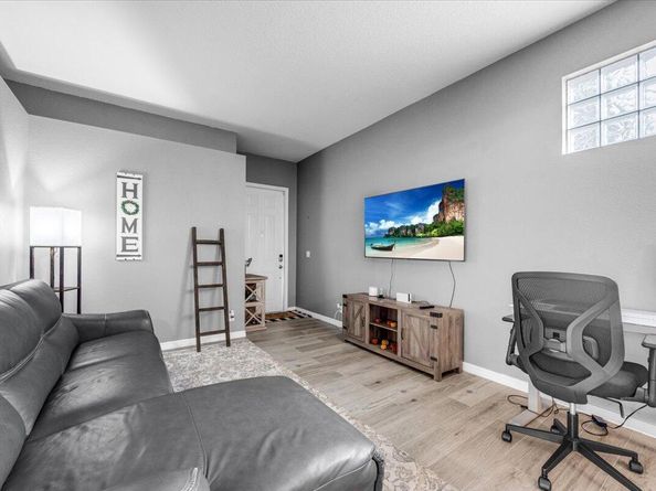 114 Prestige Drive, Royal Palm Beach FL 33411
