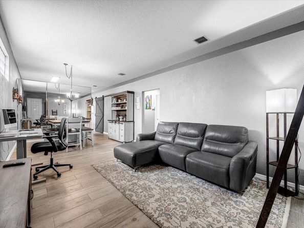 114 Prestige Drive, Royal Palm Beach FL 33411